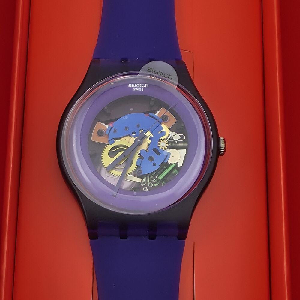 New Limited Swiss Swatch Skel Gent Purple Lacquered Silicone Watch SUOV100 41MM